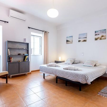 3 Marias Garden House B&B Lagos Bagian luar foto