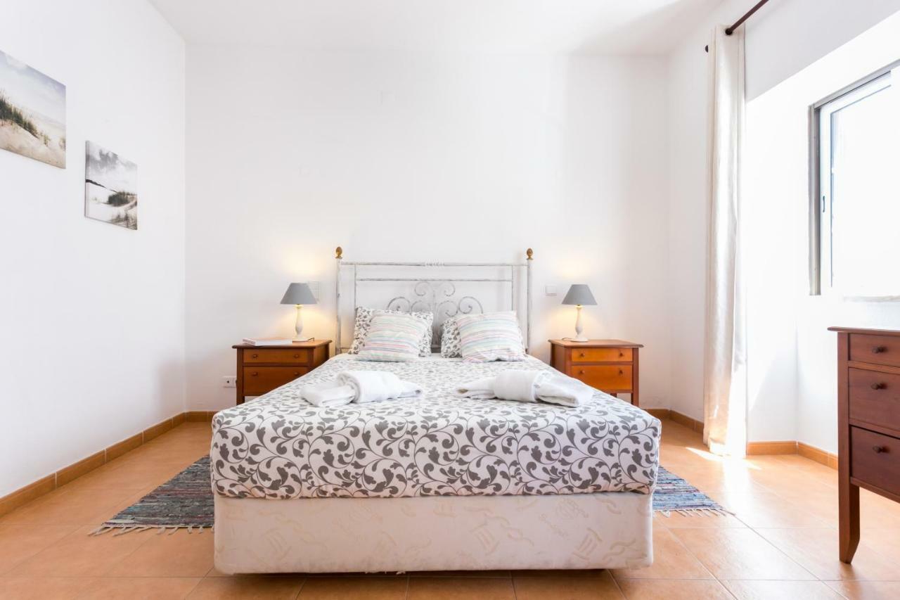 3 Marias Garden House B&B Lagos Bagian luar foto